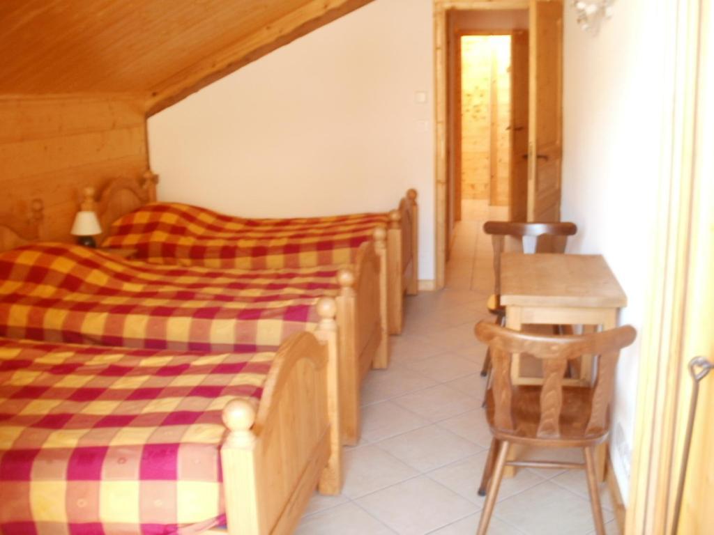 Chambre D'Hote La Petite Bergerie Abondance Szoba fotó